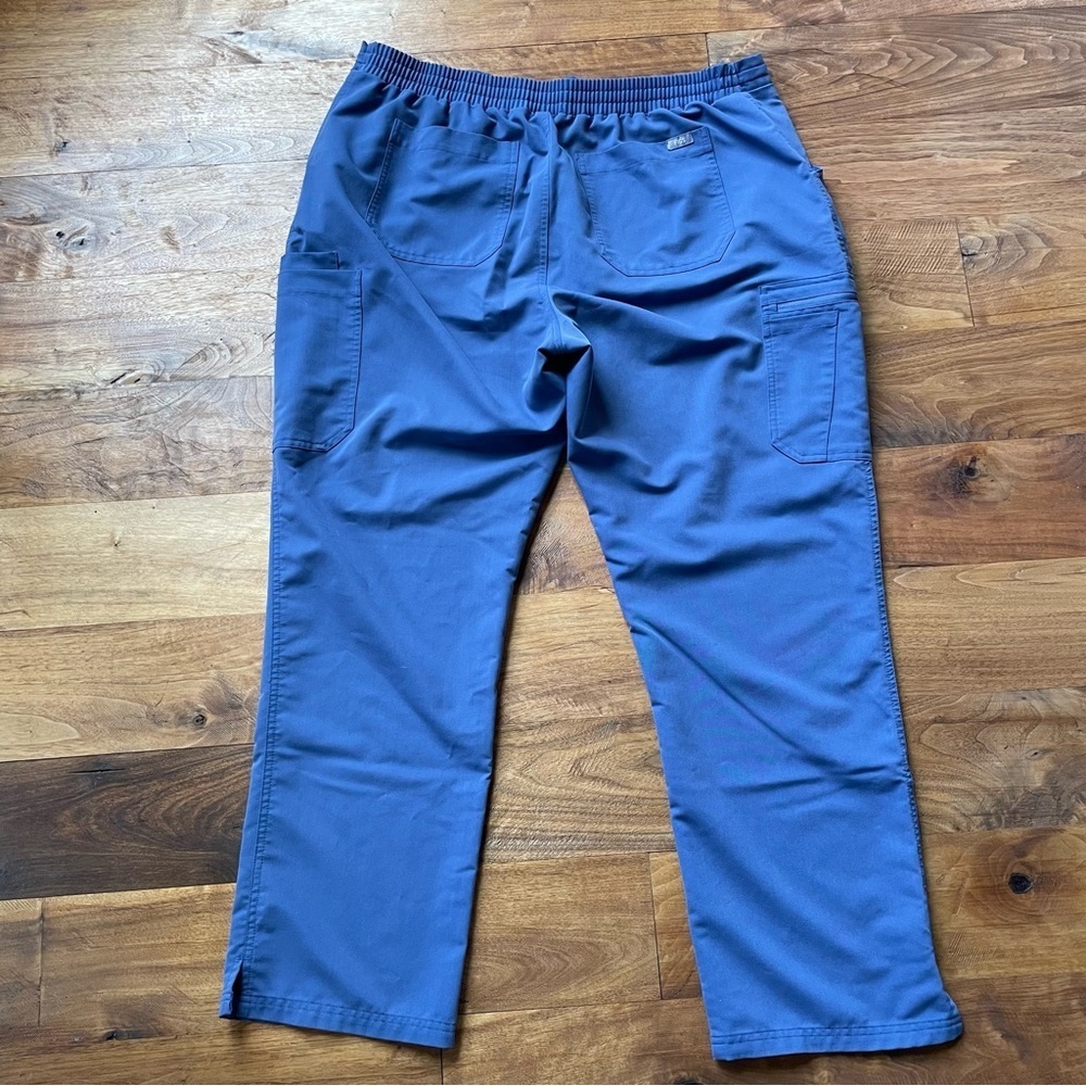 Figs Big Sky Blue Scrub Set Casma Three Pocket Top & Yola Skinny Pants Size XL - Picture 12 of 16